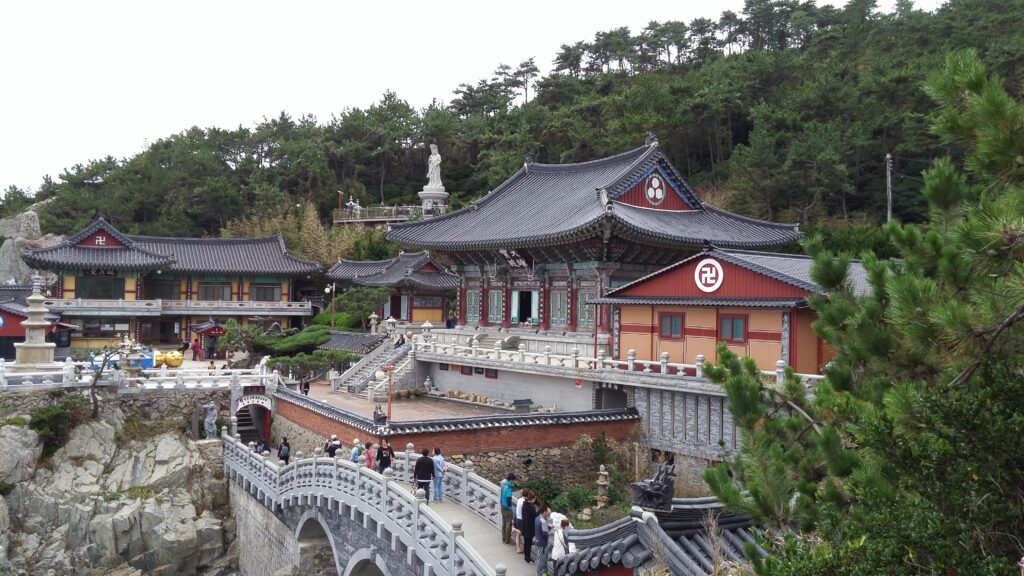Haedong Yonggungsa, the seaside temple near Busan. (Wikimedia Commons)