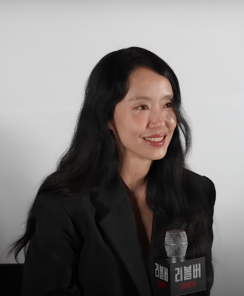 Jeon Do-yeon, who plays banchan-shop owner Nam Haeng-seon, pictured at a 2024 press event (not from this drama) (Photo: ν°λΉν
TV10, CC BY 3.0, via Wikimedia Commons)