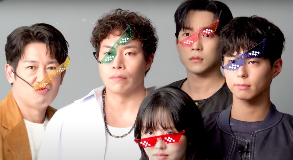 The Good Boy main cast (Heo Sung-tae, Tae Won-seok, Kim So-hyun, Lee Sang-yi, and Park Bo-gum) at a promotional event, 28 May 2025. Source: Story J Entertainment via Wikimedia Commons.