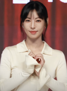 Kim So-yeon at a press conference, October 2024. (Photo: TV10, CC BY 3.0, via Wikimedia Commons)