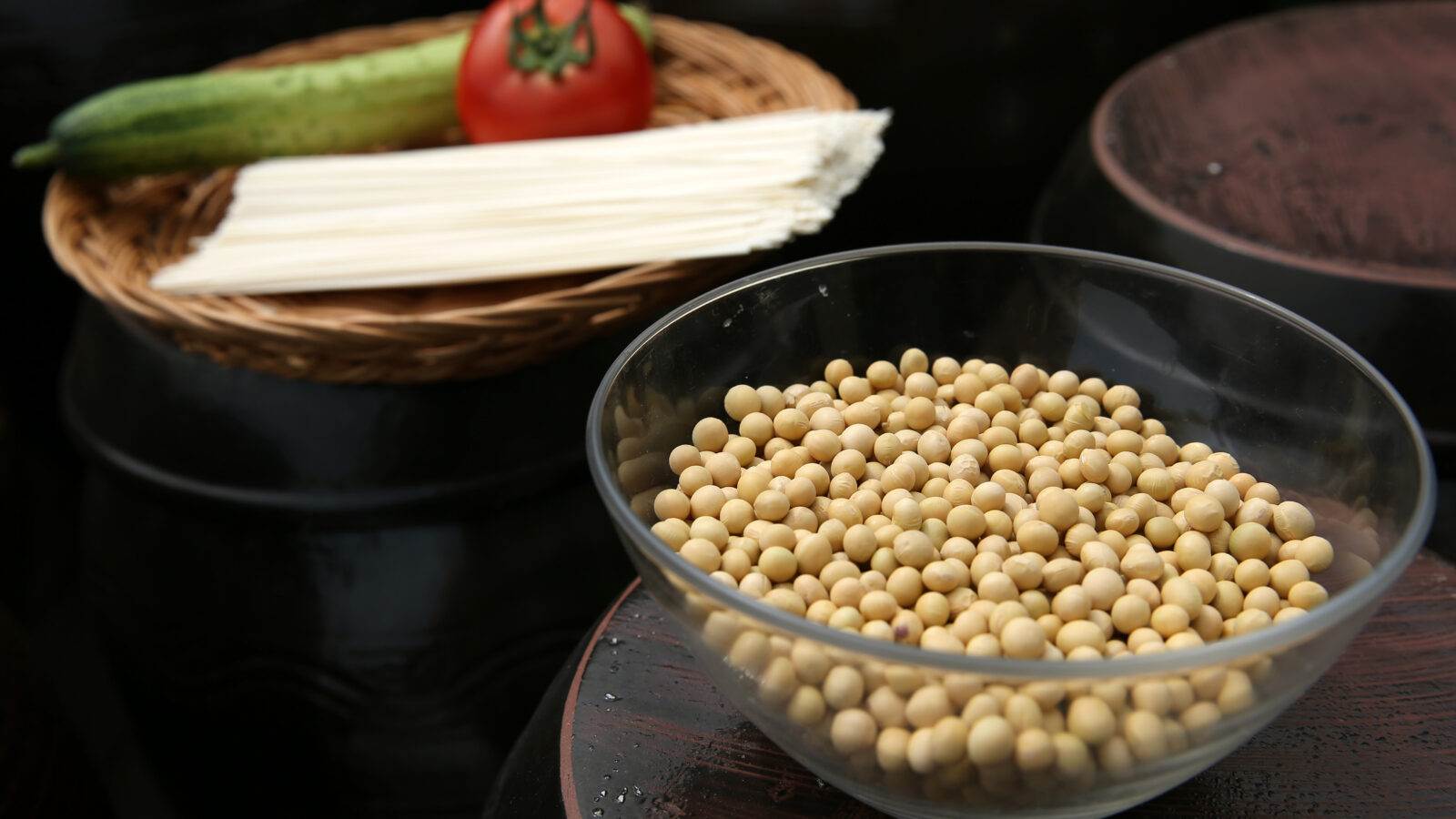Kongguksu (콩국수), cold wheat noodles in a chilled soybean broth, prepared at the Institute of Traditional Korean Food in Seoul. (Photo: Jeon Han / Korean Culture and Information Service, CC BY-SA 2.0 via Wikimedia Commons)