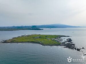 Gapado Island, Jeju — a King the Land filming location (출처: 한국관광공사).