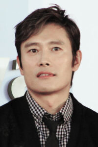 Lee Byung-hun at the 2016 Busan International Film Festival. (Photo: ILCHIRI, CC BY 4.0, via Wikimedia Commons)