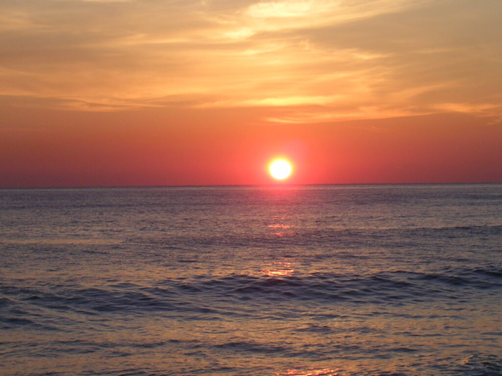 Sunrise over the East Sea — the kind of morning view that defines a stay at Mangsang Beach. (Generic East Sea sunrise; exact location not specified.) Photo: Clementina / Wikimedia Commons, CC BY-SA 3.0.