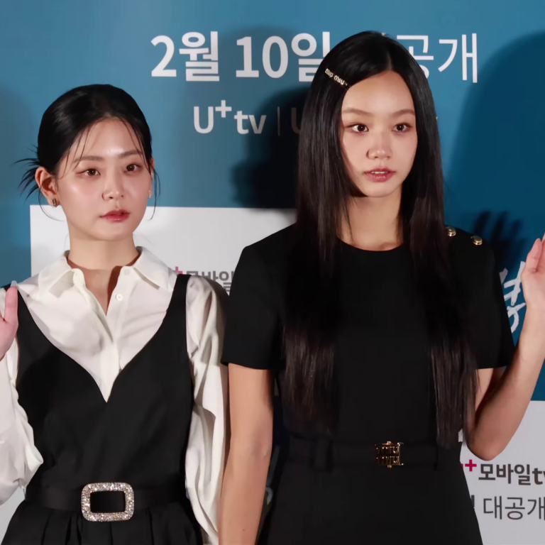 Cast of Friendly Rivalry at the press conference, Seoul, 6 Feb 2025 (CC BY 3.0, TV10).