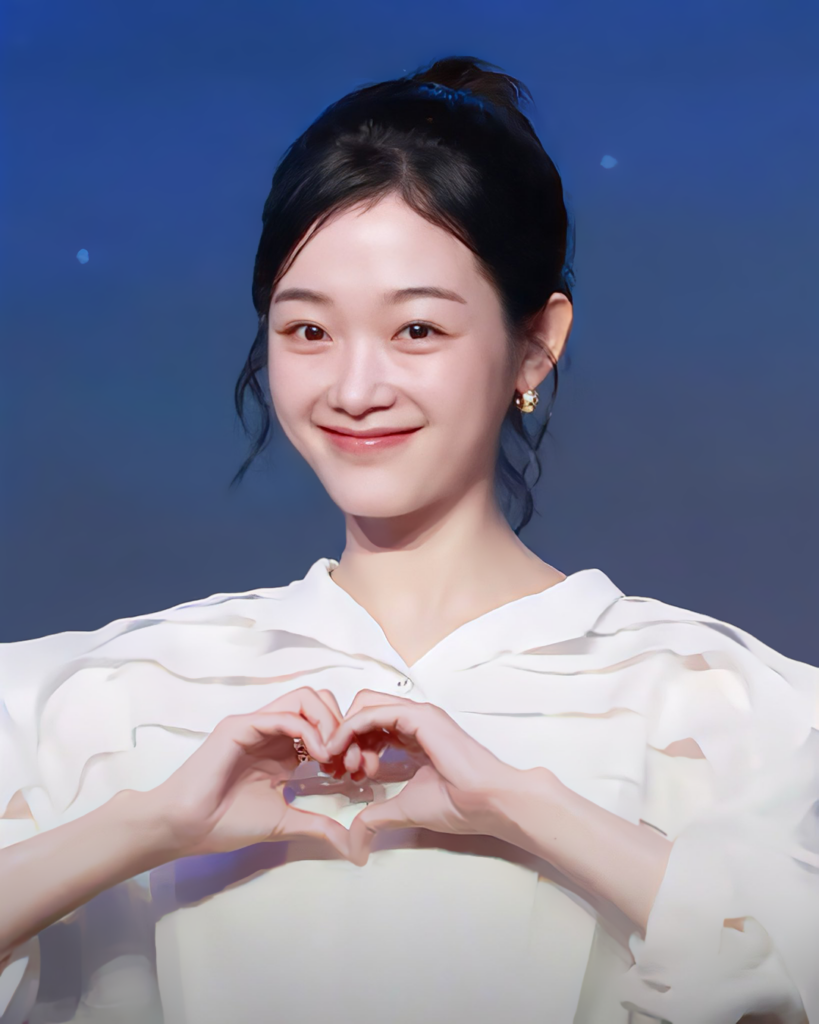 Lee Yoo-mi, who plays Gang Nam-soon, at a November 2024 press event (not from this drama). (Photo: 티비텐 TV10, CC BY 3.0, via Wikimedia Commons)